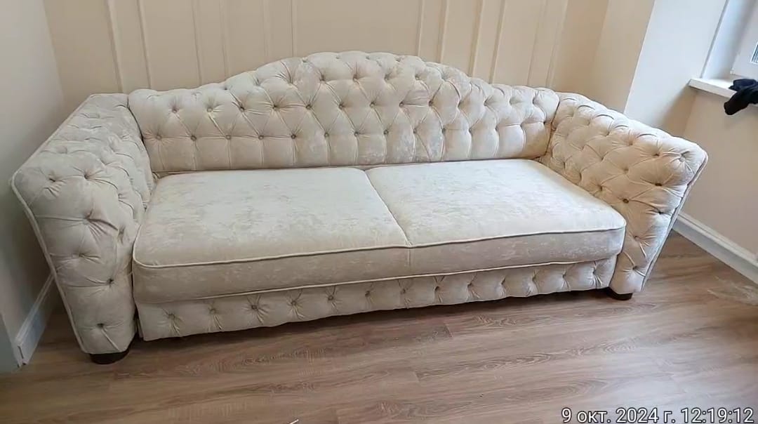 Замена обивки дивана на дому. Львовский