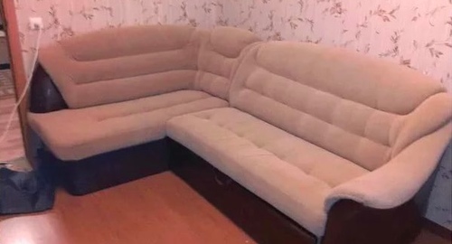 Перетяжка углового дивана. Львовский